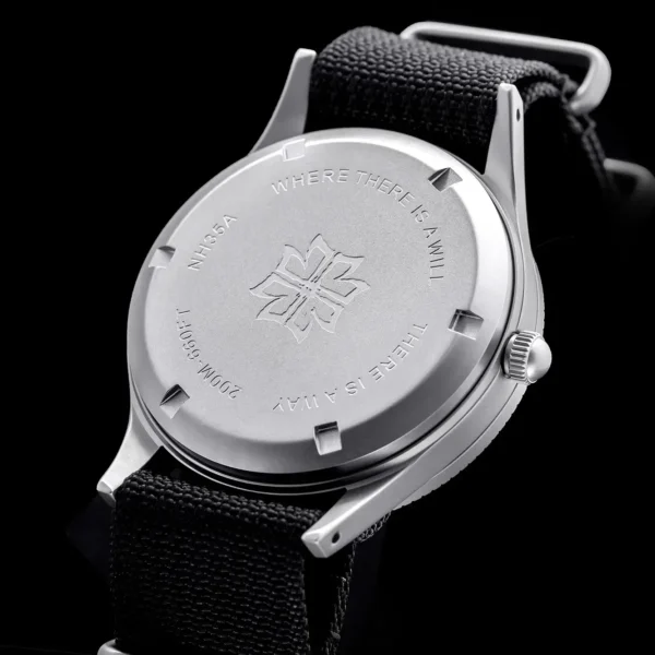 THORN-50-Fathoms-Watch-Men-40MM-Vintage-NH35-Movement-Automatic-K9-Mineral-Crystal-TR900-C3-Luminous-5.webp thorn-50-fathoms-watch-men-40mm-vintage-nh35-movement-automatic-k9-mineral-crystal-tr900-c3-luminous-5-webp